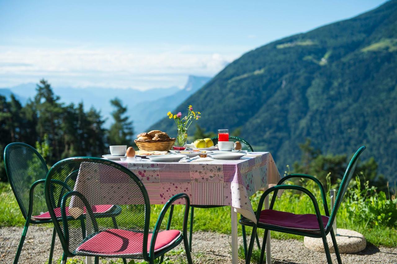 Gasthaus Gasteiger Лагундо Екстериор снимка