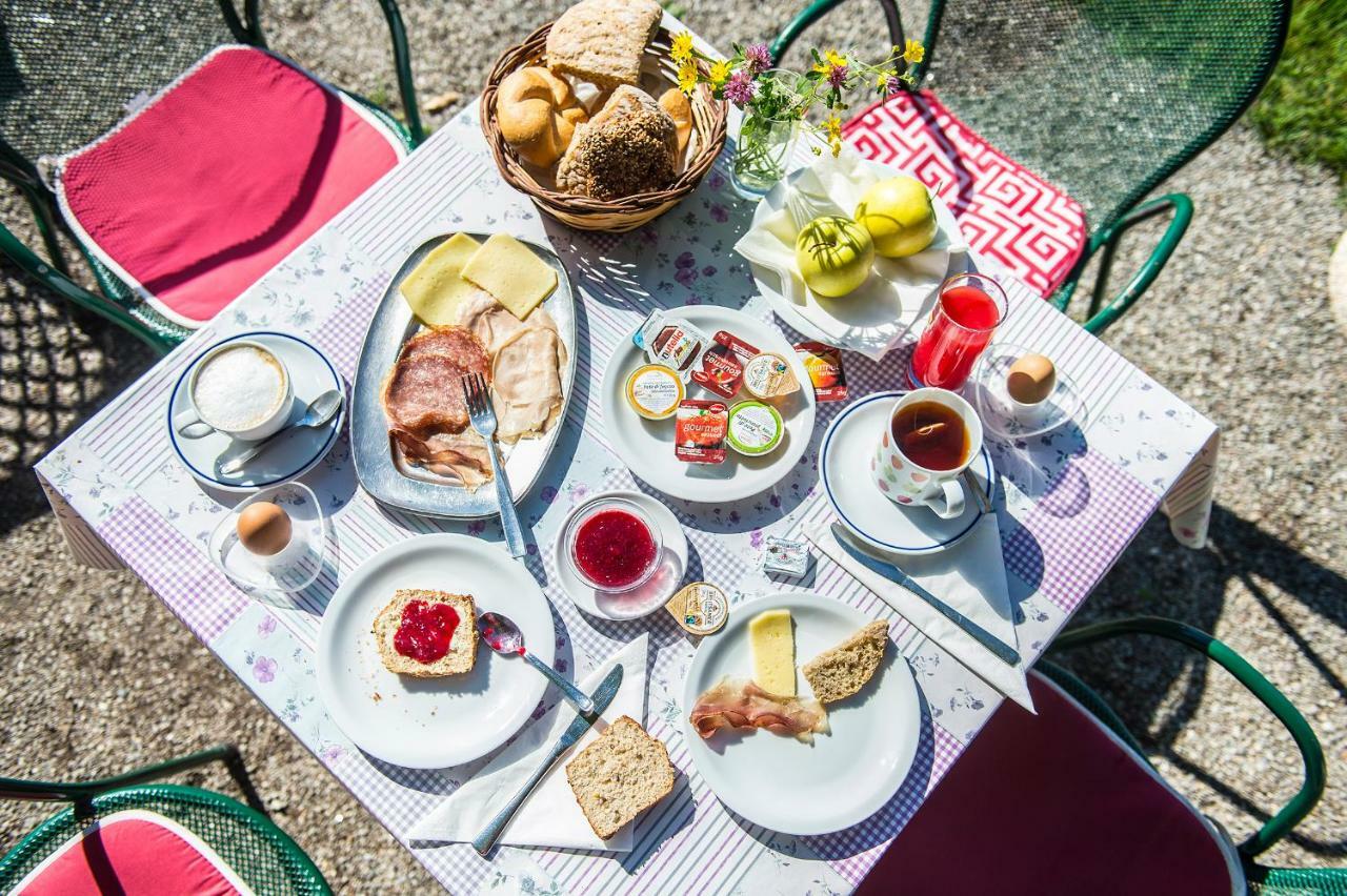 Gasthaus Gasteiger Лагундо Екстериор снимка